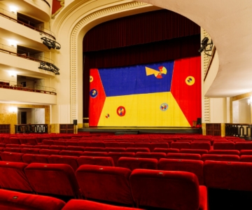 FOTO Musica colorata dai sogni Sipario dautore di Nicola de Maria al Teatro Duse di Bologna