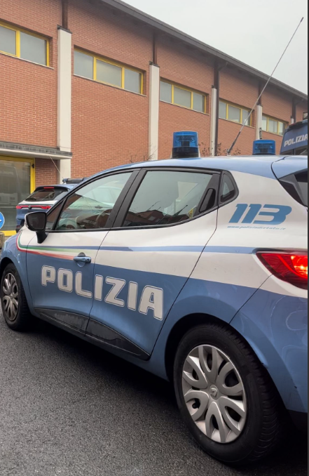 Espulso straniero 1 Espulso straniero