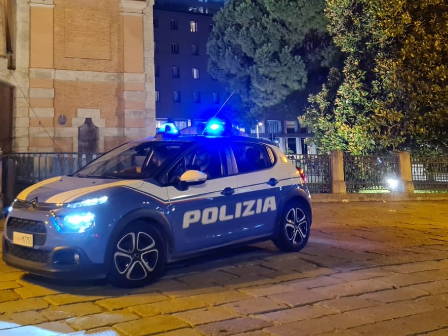 Borseggi nei supermercati